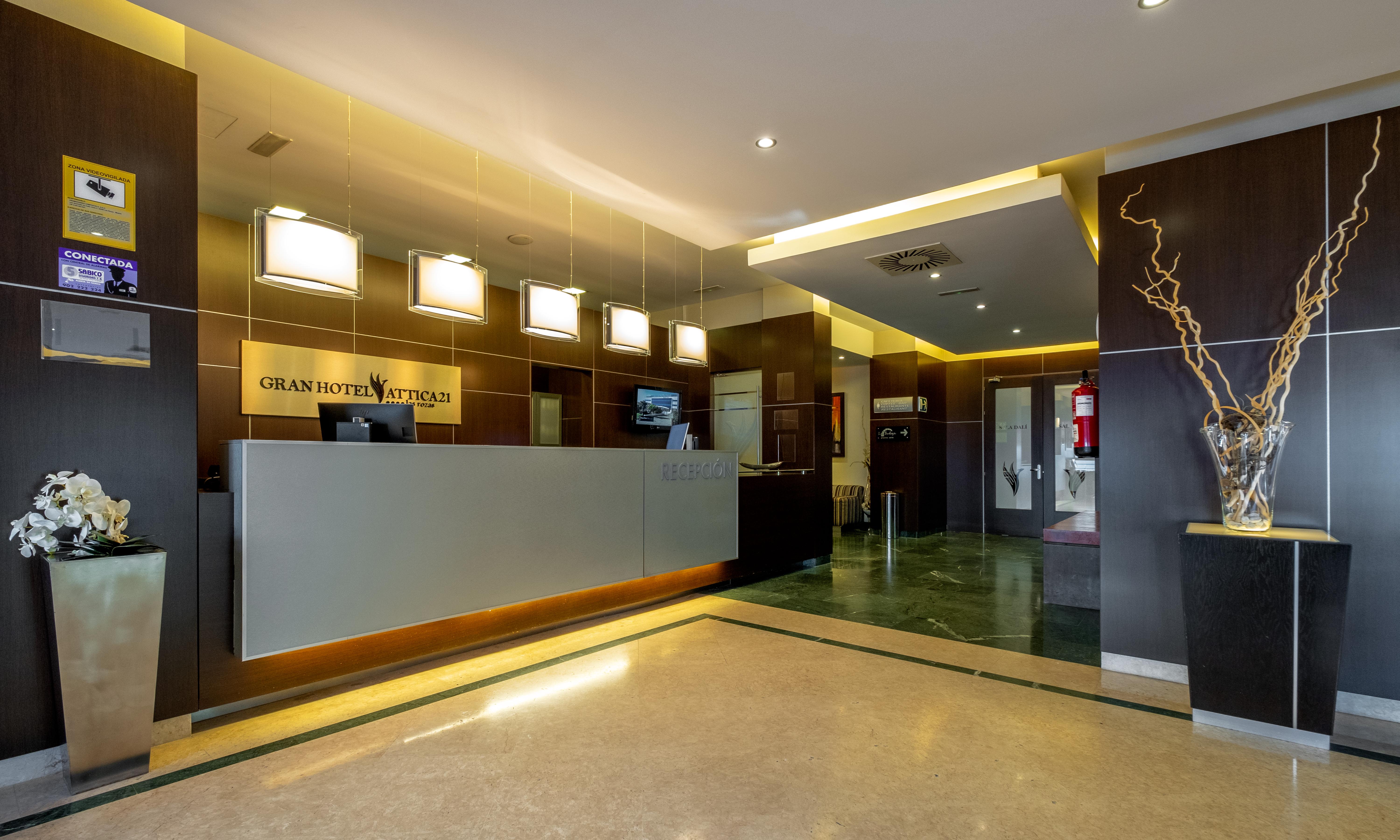 Hotel Attica21 Las Rozas Экстерьер фото